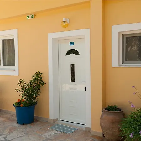 Lejlighedshotel Tom & John Center 4*