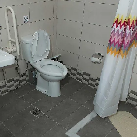 Tom & John Center Aparthotel