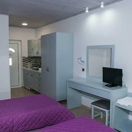 Tom & John Center 3* Tsilivi (Zakynthos)