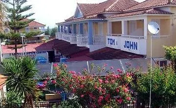 Tom & John Center