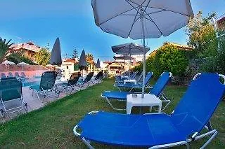 Tom & John Center 3*