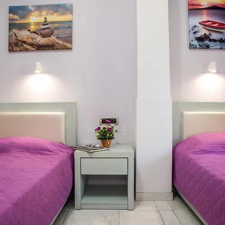 Apart Otel Tom & John Center