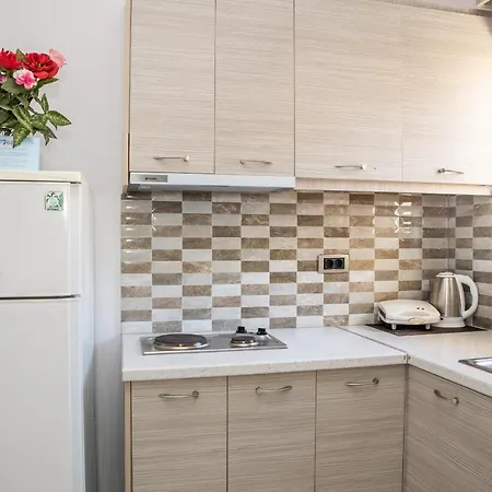 Tom & John Center 3* Tsilivi (Zakynthos)